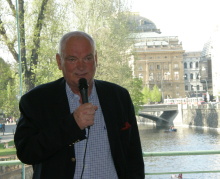090420ekrestimage.jpg