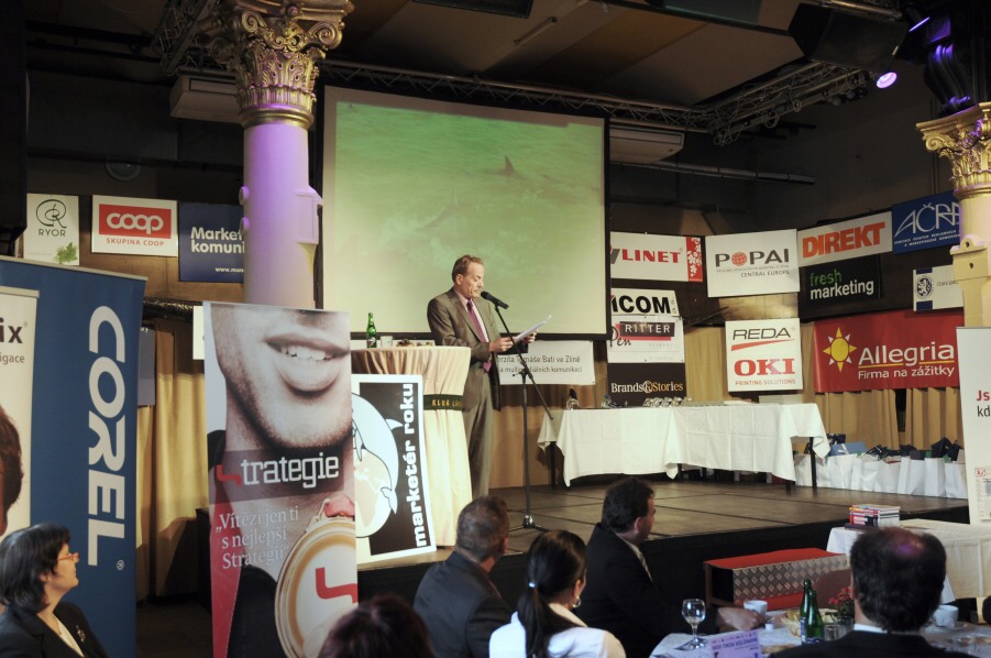 100513_mark09_04