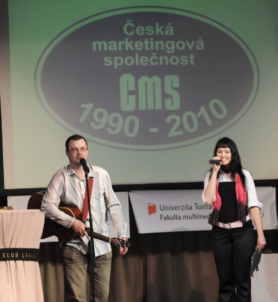 100513_mark09_11