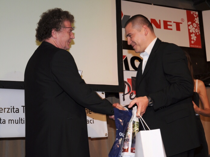 100513_mark09_20