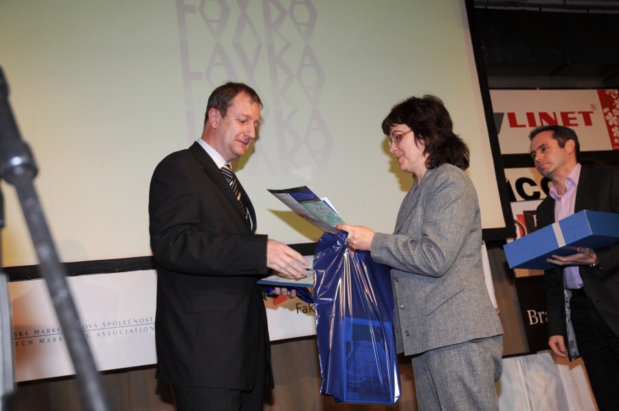100513_mark09_30