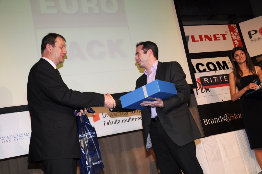 100513_mark09_31