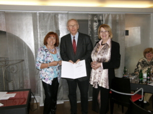 100517_certifikace13