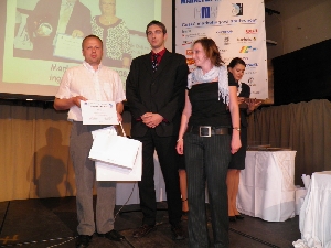 1105011g_marketer2010