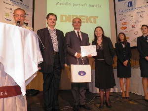 1105011i_marketer2010