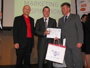 1105011p_marketer2010
