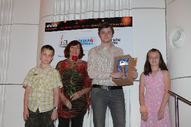 110607a_duhovakulicka